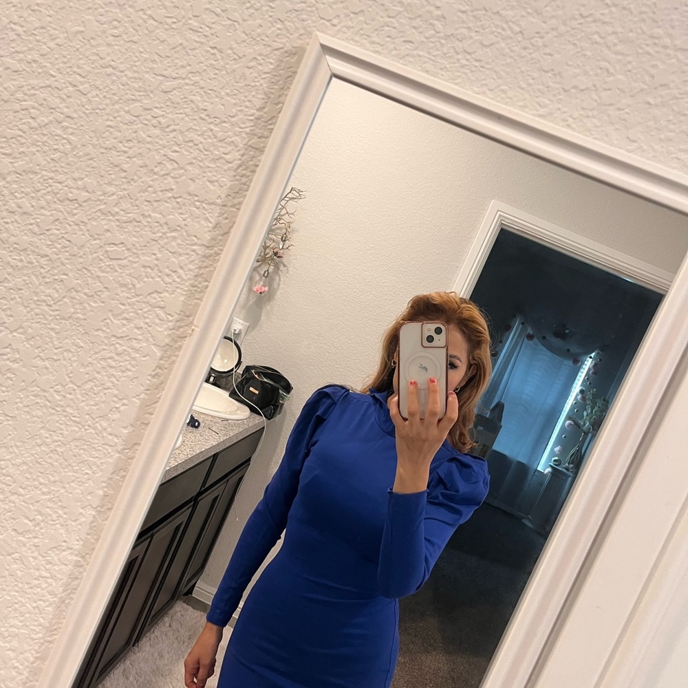 Blue dress
